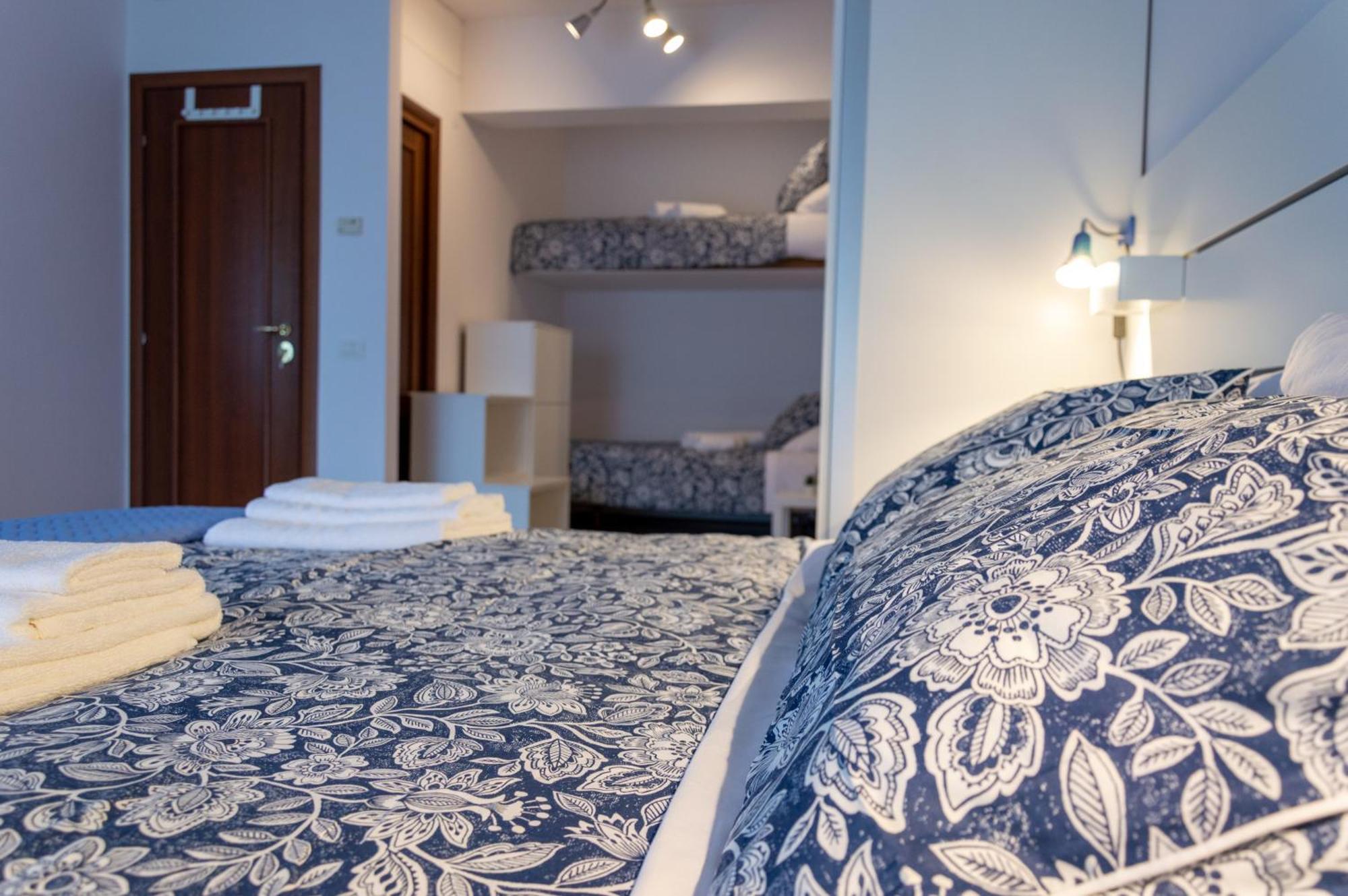 Testaccio Xix-Xxv Bed And Breakfast Rom Eksteriør billede